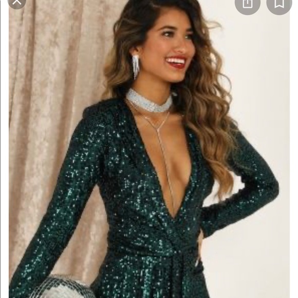 Glitter sequin green plunge front ruffle dress - Picture 4 of 8